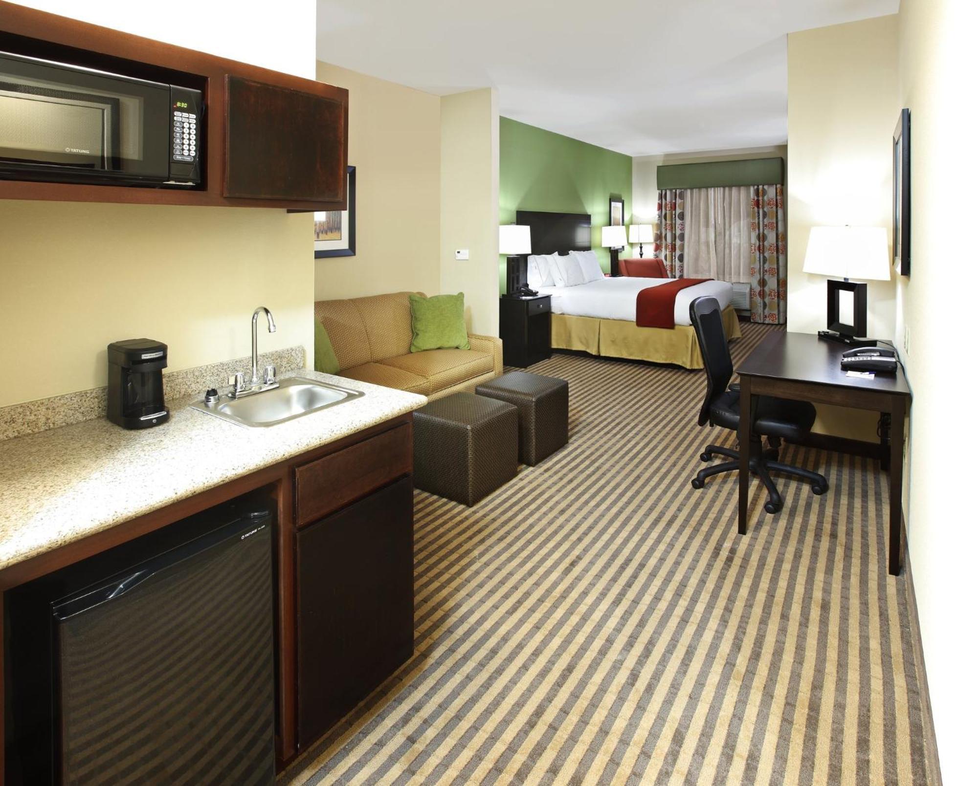 Holiday Inn Express & Suites Maumelle By Ihg Exterior foto